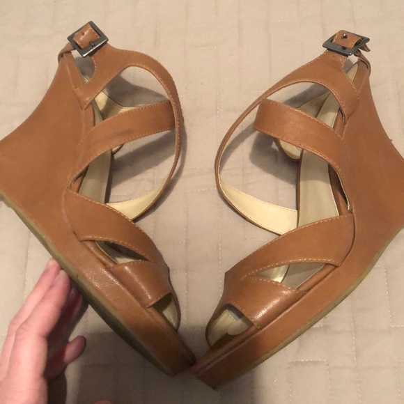 Nine West cage wedges - Picture 4 of 8